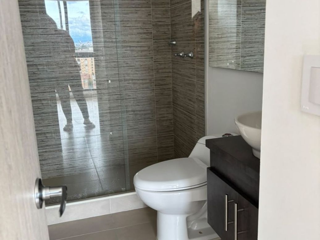 Apartaestudio en venta en Acacias Usaquen, Bogotá, 44 m² · foto 4 de 8