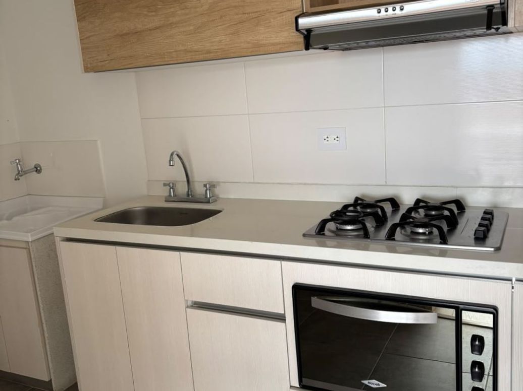 Apartaestudio en venta en Acacias Usaquen, Bogotá, 44 m² · foto 3 de 8