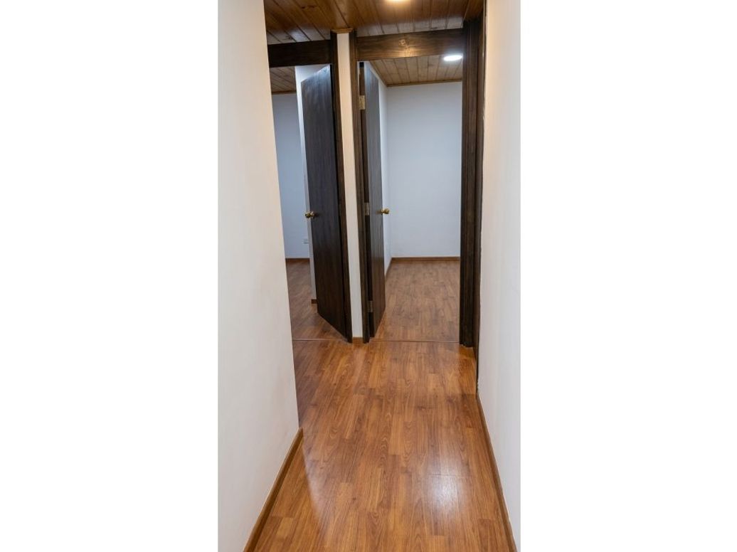 Apartamento de 3 alcobas en venta en Usaquén, Bogotá, 52 m² · foto 4 de 14