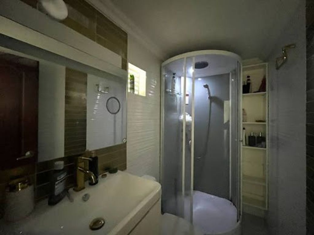 Casa de 5 alcobas en venta en Americas Occidental, Bogotá, 248 m² · foto 16 de 20