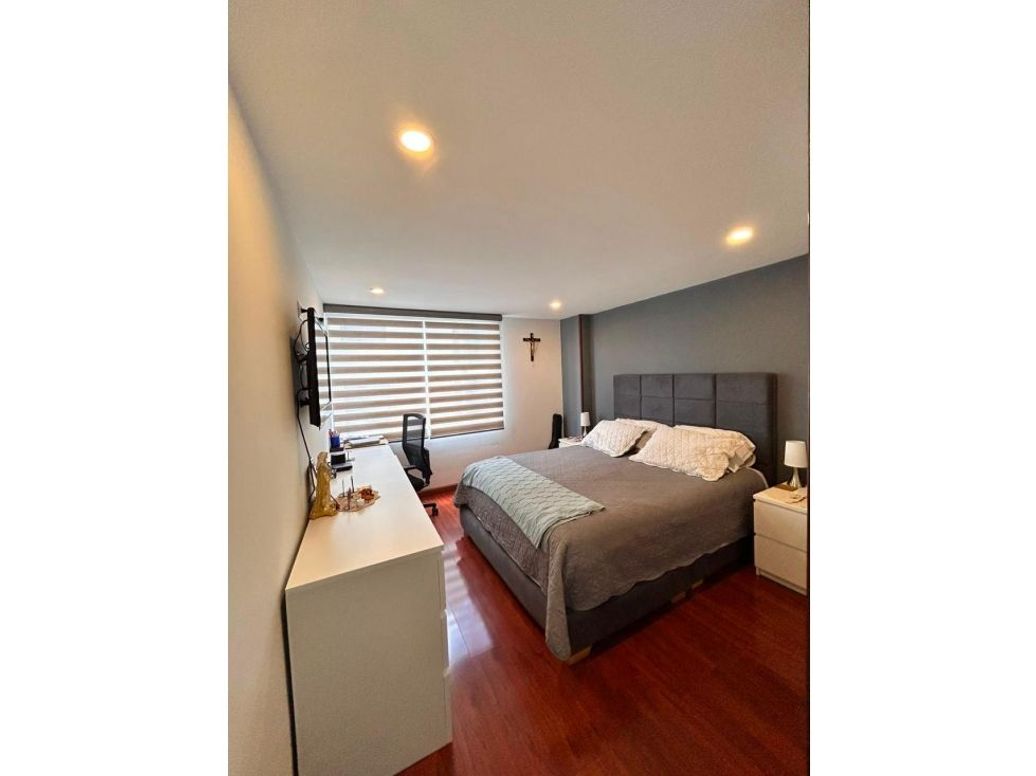 Apartamento de 3 alcobas en venta en Cedritos, Bogotá, 75 m² · foto 15 de 19