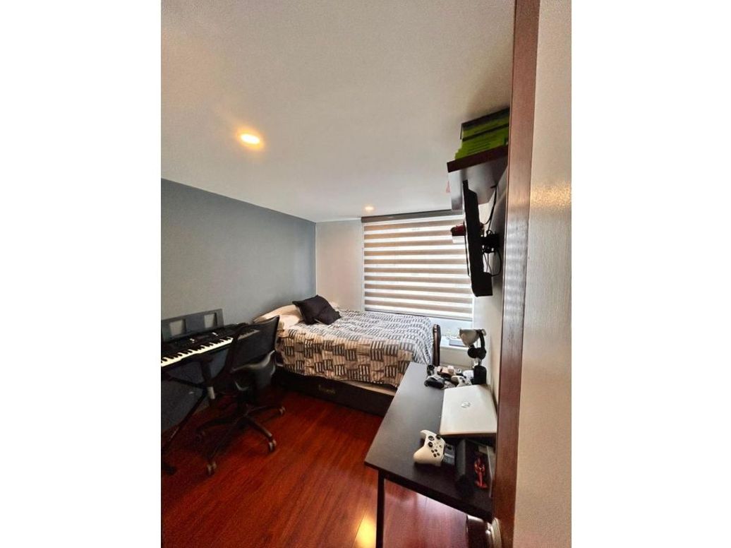 Apartamento de 3 alcobas en venta en Cedritos, Bogotá, 75 m² · foto 17 de 19
