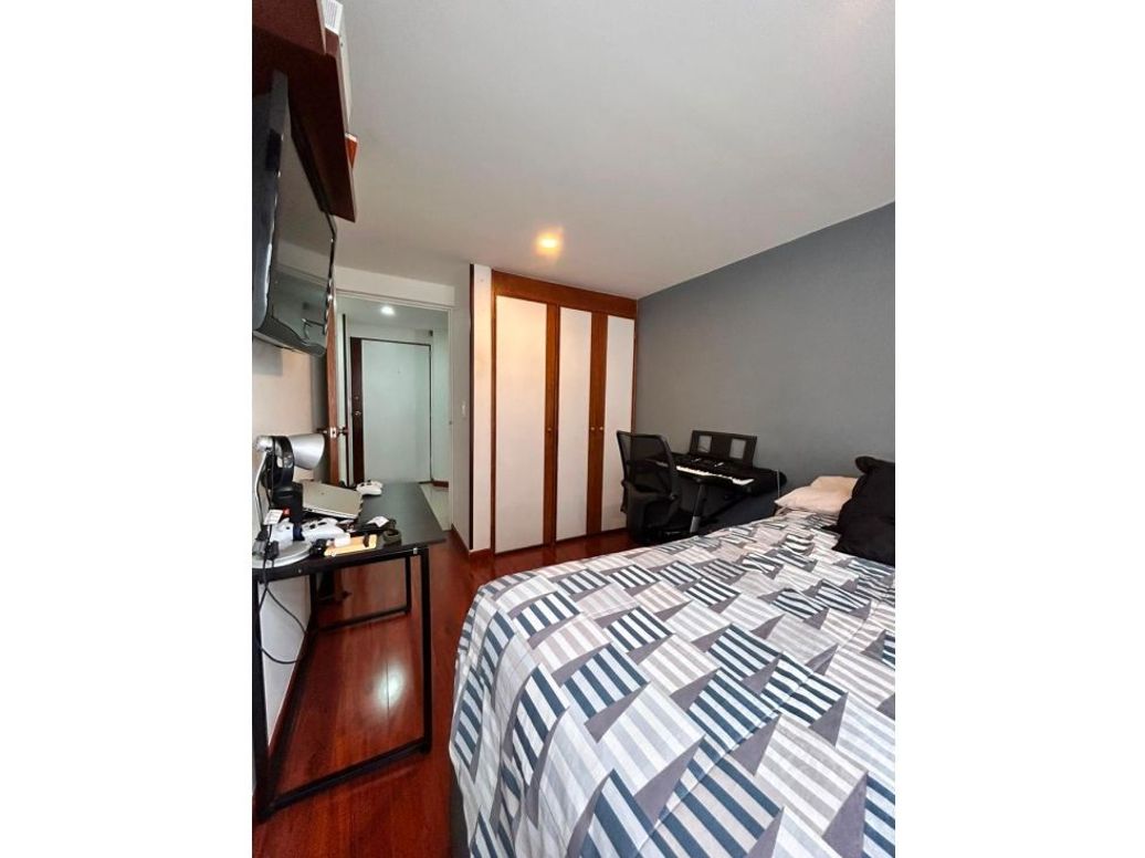 Apartamento de 3 alcobas en venta en Cedritos, Bogotá, 75 m² · foto 11 de 19