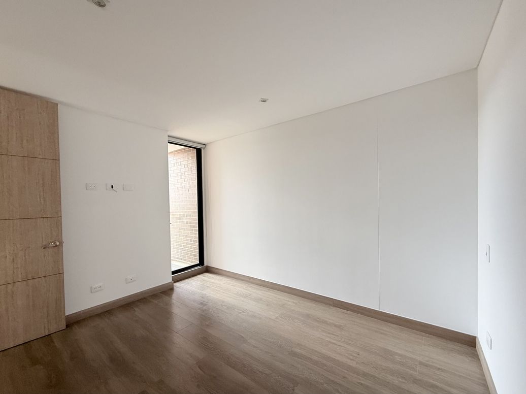Apartamento de 3 alcobas en venta en Cantalejo, Bogotá, 93 m² · foto 11 de 20