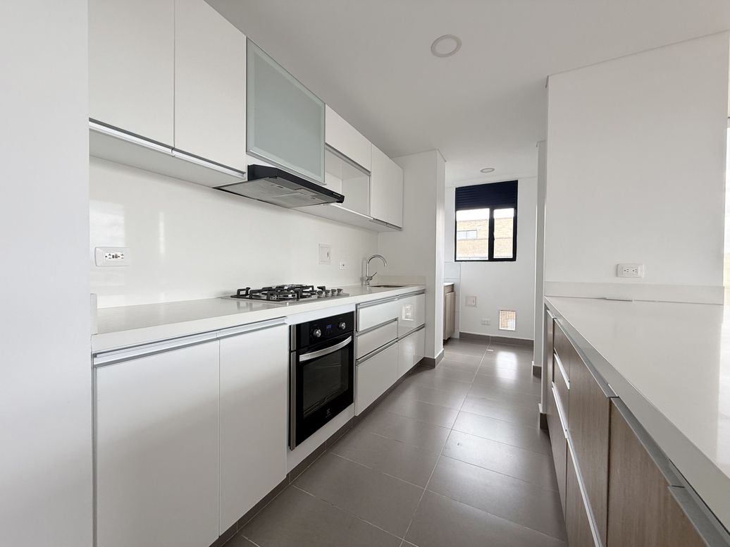Apartamento de 3 alcobas en venta en Cantalejo, Bogotá, 93 m² · foto 7 de 20