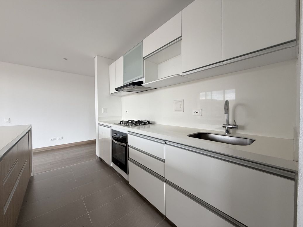 Apartamento de 3 alcobas en venta en Cantalejo, Bogotá, 93 m² · foto 8 de 20