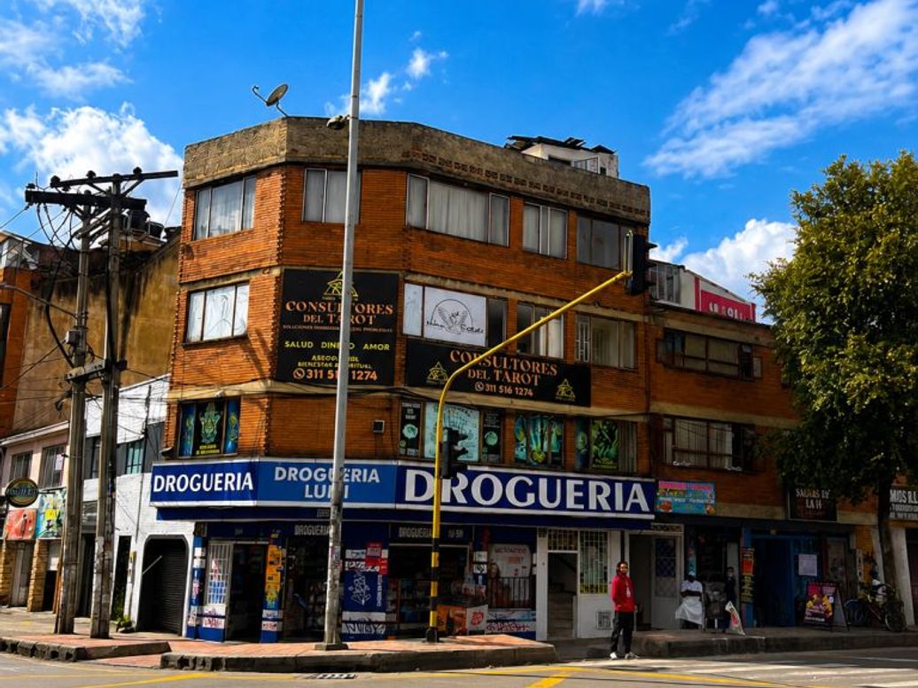Casa de 6 alcobas en venta en Restrepo, Bogotá, 183 m² · foto 3 de 6