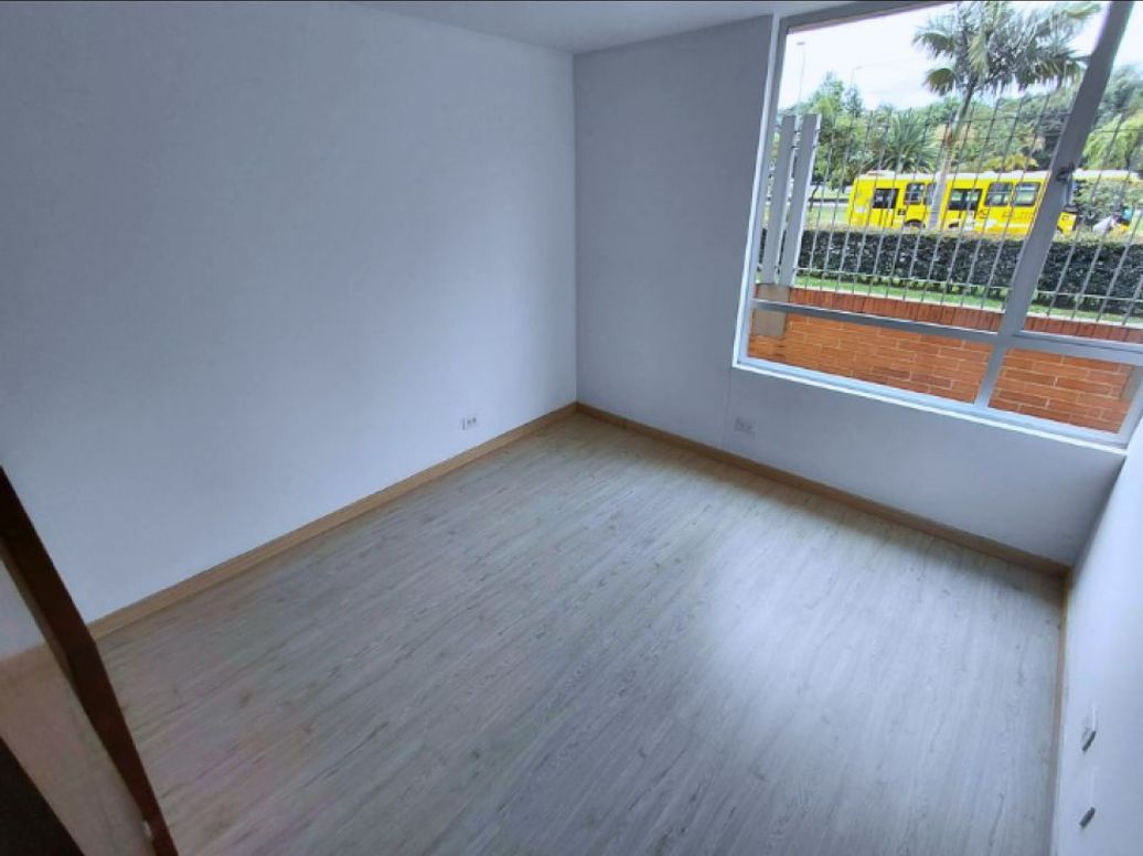 Apartamento en venta en Ciudad Salitre, Bogotá · foto 9 de 20
