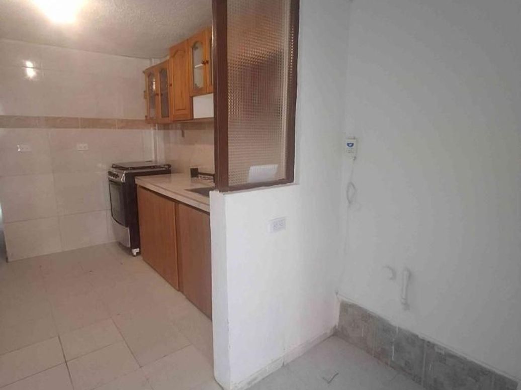 Apartamento de 3 alcobas en venta en Tibabuyes, Bogotá, 70 m² · foto 8 de 17