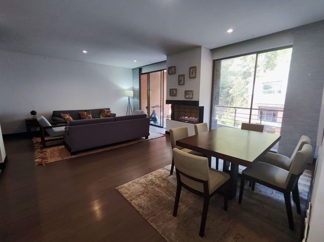 Apartamento en arriendo en Los Alpes, Bogotá · foto 3 de 17