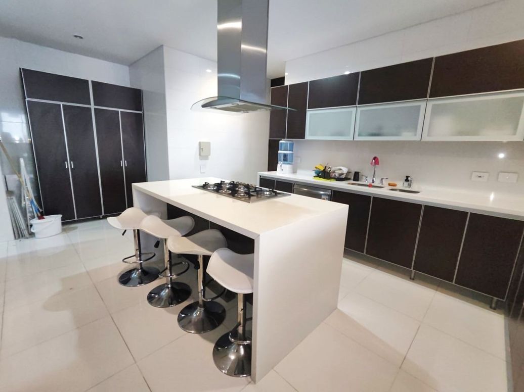 Apartamento en arriendo en Los Alpes, Bogotá · foto 8 de 17