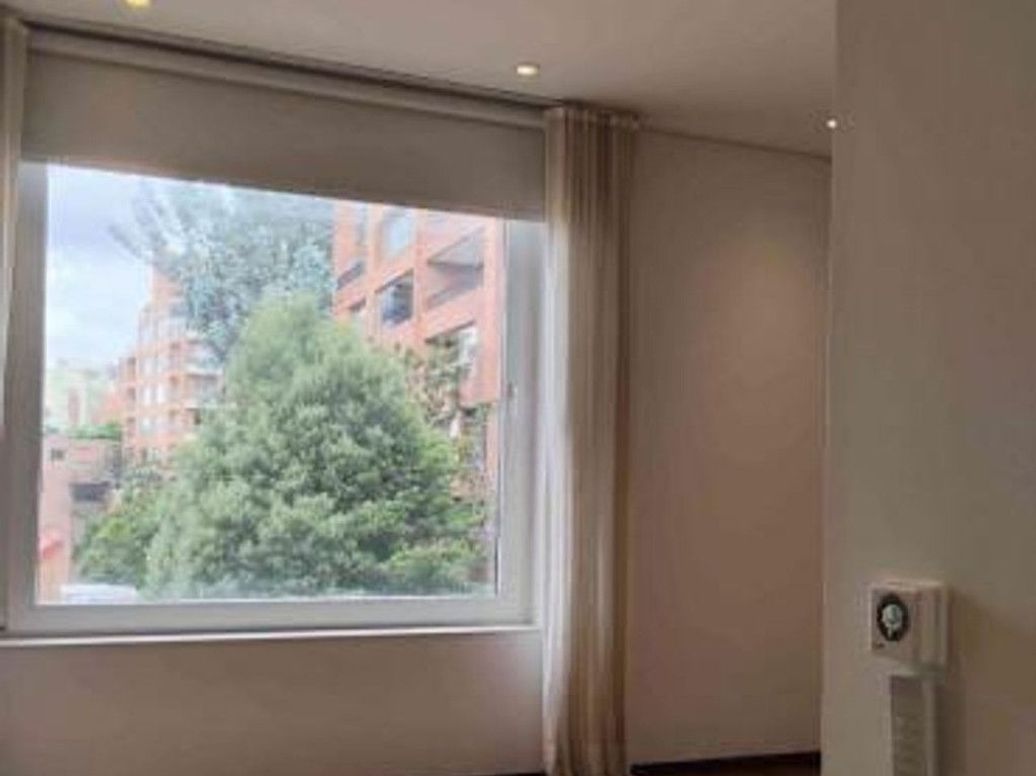Apartamento de 3 alcobas en venta en Los Rosales, Bogotá, 352 m² · foto 4 de 20