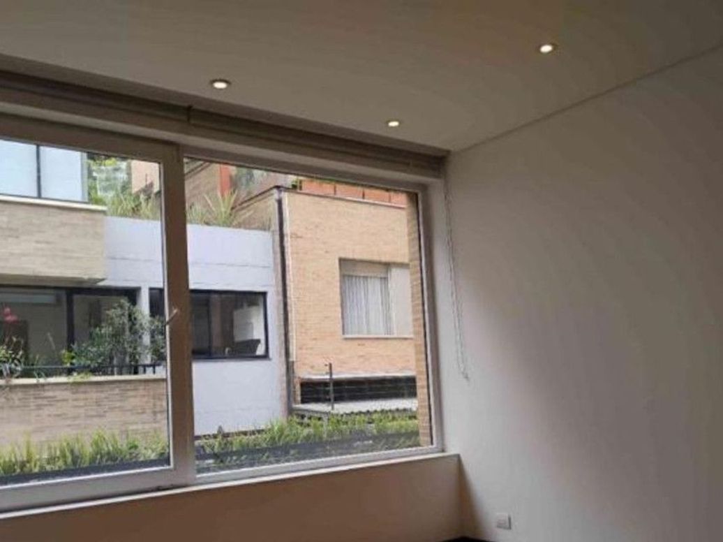 Apartamento de 3 alcobas en venta en Los Rosales, Bogotá, 352 m² · foto 5 de 20