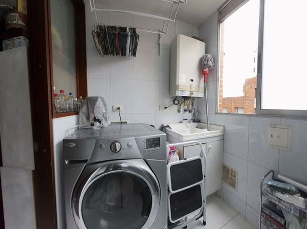Apartamento de 3 alcobas en venta en Santa Barbara Occidental, Bogotá, 125 m² · foto 15 de 20