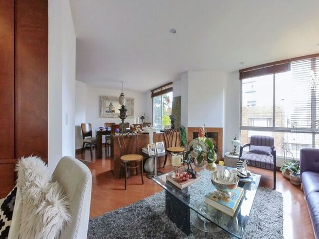 Apartamento de 3 alcobas en venta en Santa Barbara Occidental, Bogotá, 125 m² · foto 5 de 20
