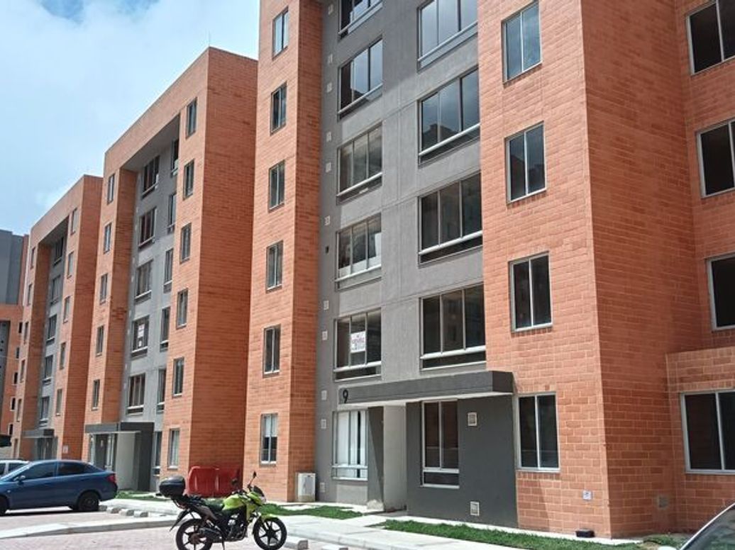 Apartamento de 2 alcobas en venta en Bogotá, Bogotá, 43 m² · foto 2 de 15