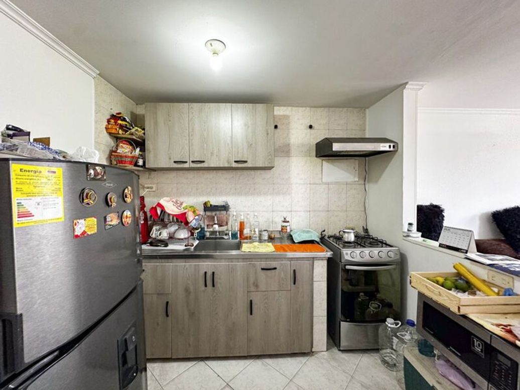 Casa de 5 alcobas en venta en Los Nogales, Bogotá, 210 m² · foto 9 de 20