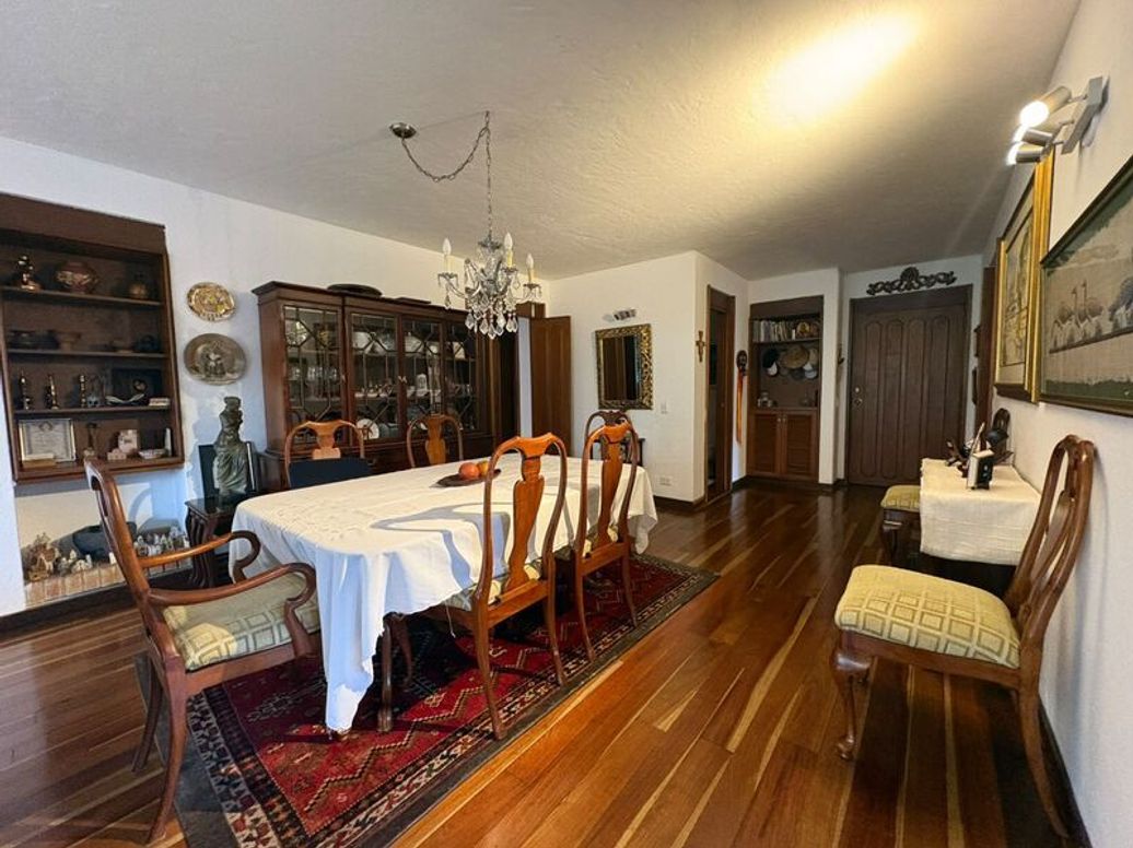 Apartamento de 3 alcobas en venta en Niza Suba, Bogotá, 182 m² · foto 2 de 20