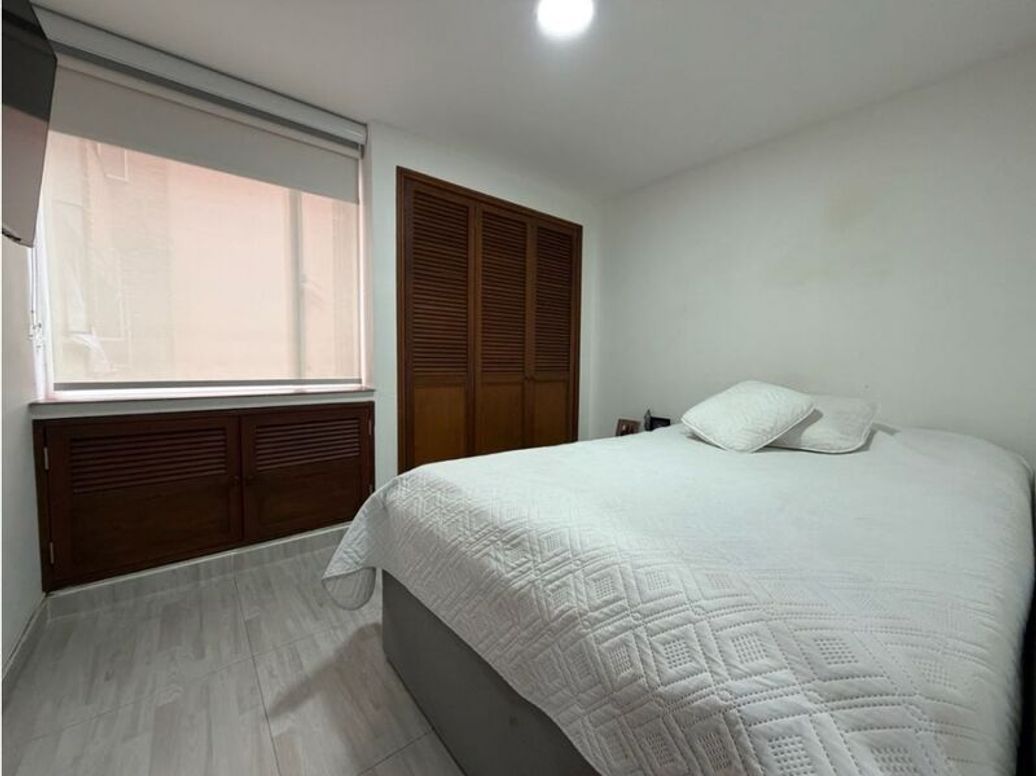 Apartamento de 2 alcobas en venta en Los Cedritos, Bogotá, 66 m² · foto 9 de 20