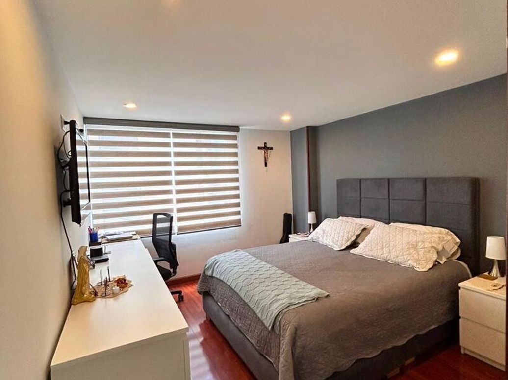 Apartamento de 3 alcobas en venta en Caobos Salazar, Bogotá, 75 m² · foto 7 de 20