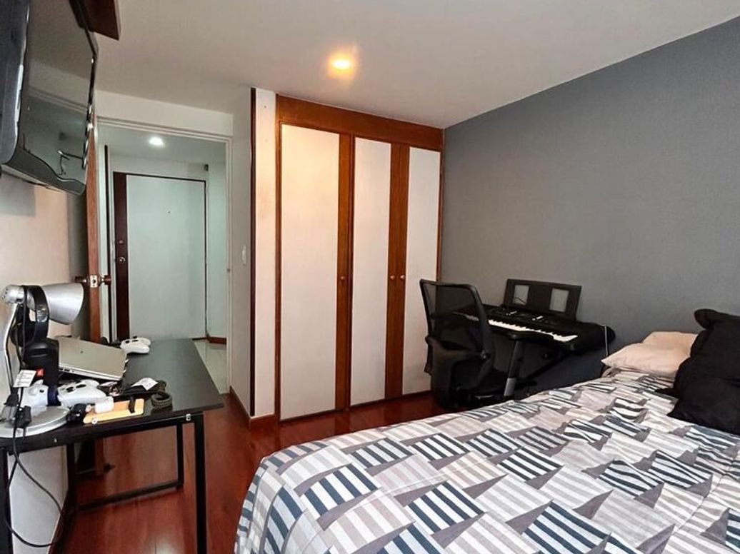 Apartamento de 3 alcobas en venta en Caobos Salazar, Bogotá, 75 m² · foto 11 de 20