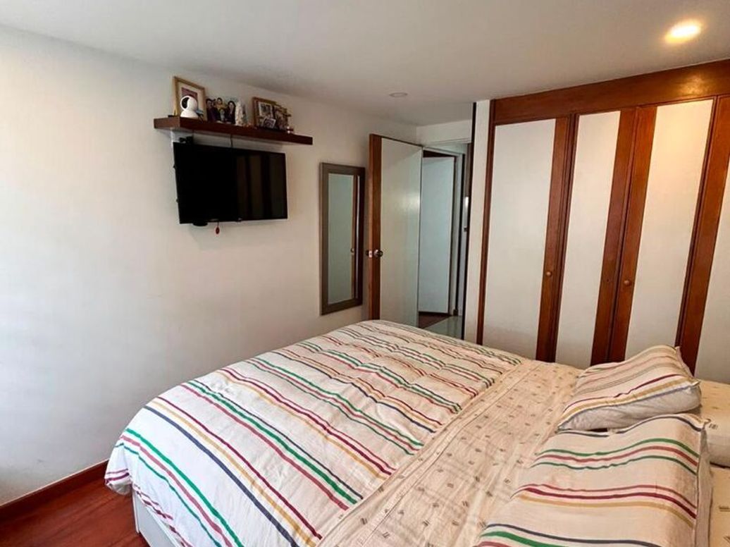 Apartamento de 3 alcobas en venta en Caobos Salazar, Bogotá, 75 m² · foto 16 de 20