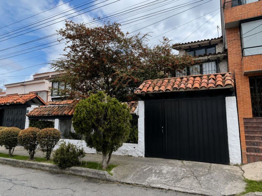 Casa de 4 alcobas en venta en El Batan, Bogotá, 298 m² · foto 20 de 20