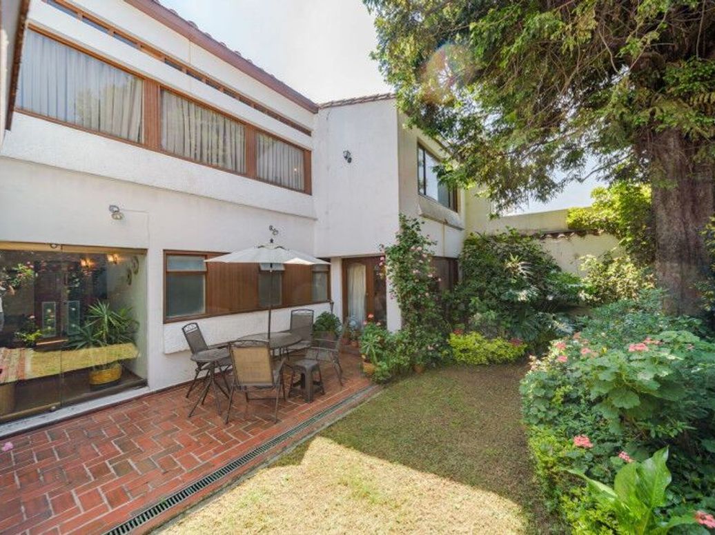 Casa de 5 alcobas en venta en Mónaco, Bogotá, 356 m² · foto 6 de 20