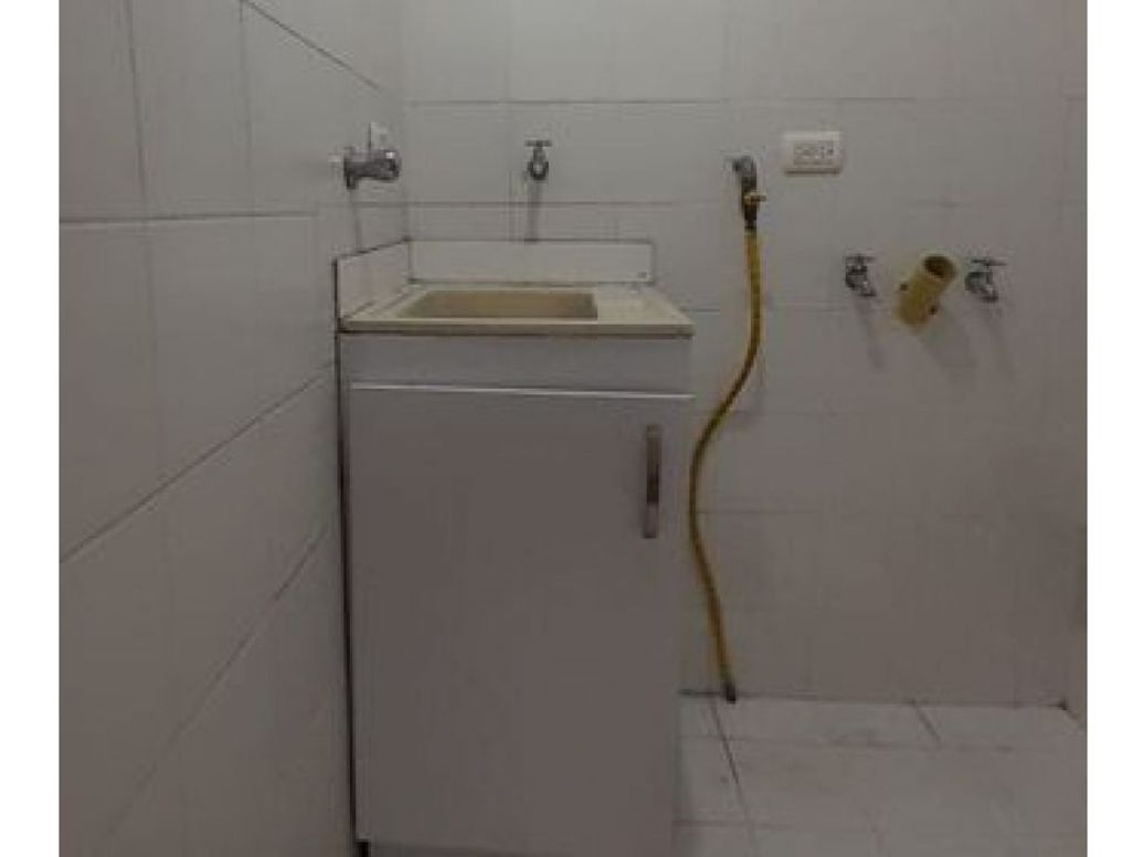 Apartamento de 2 alcobas en venta en Santa Barbara, Bogotá, 112 m² · foto 8 de 9
