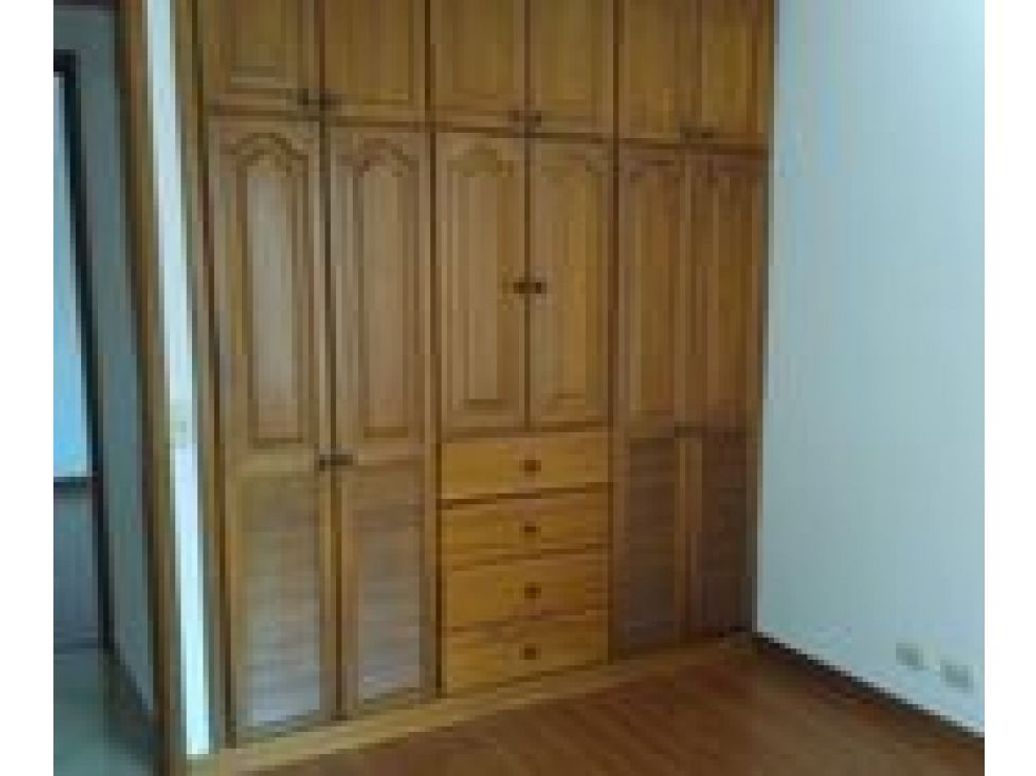 Apartamento de 3 alcobas en venta en Las Acasias, Bogotá, 76 m² · foto 10 de 15