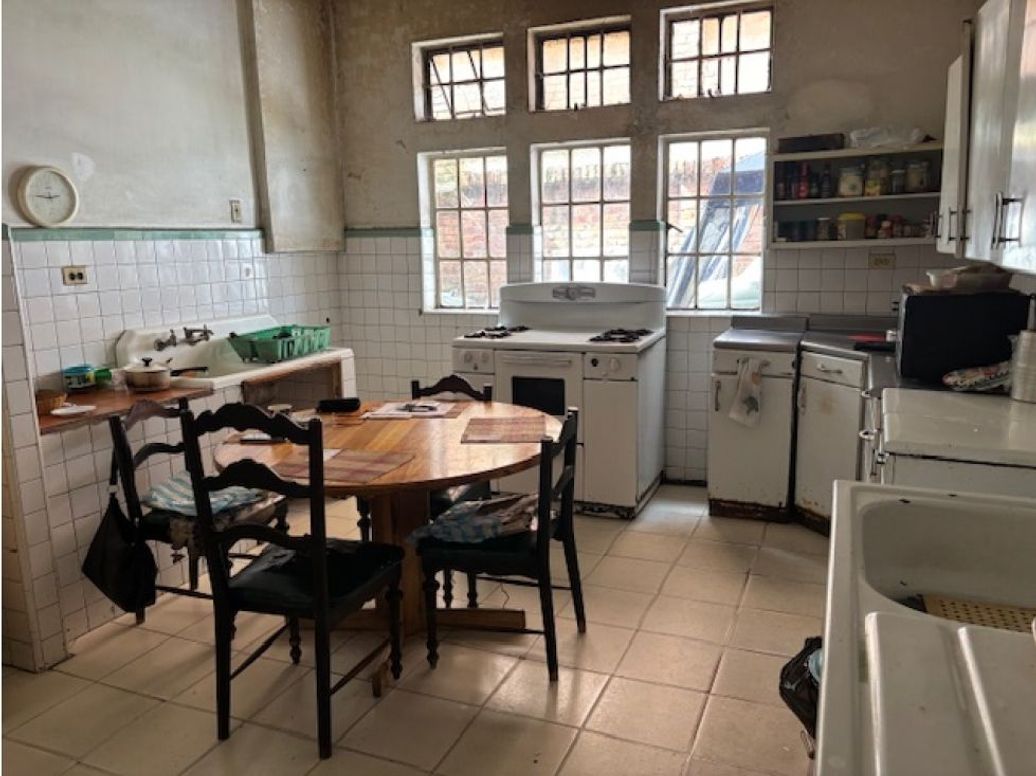 Casa de 6 alcobas en venta en Quinta Camacho, Bogotá, 746 m² · foto 7 de 11