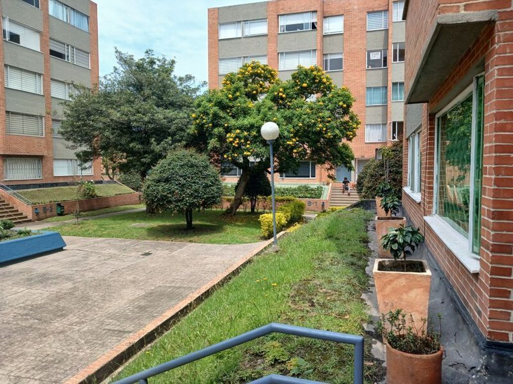 Apartamento de 3 alcobas en venta en La Esperanza, Bogotá, 100 m² · foto 16 de 18