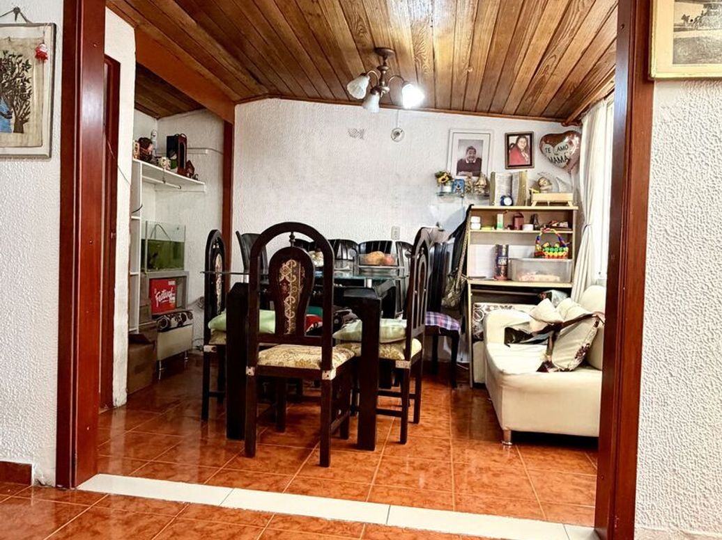 Casa de 4 alcobas en venta en Paris, Bogotá, 83 m² · foto 9 de 16