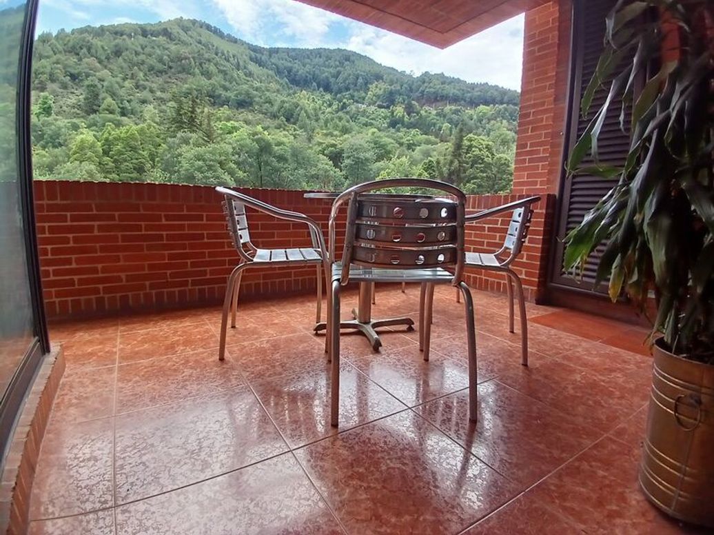 Apartamento de 3 alcobas en venta en Chico Norte Et. Ii, Bogotá, 217 m² · foto 10 de 20