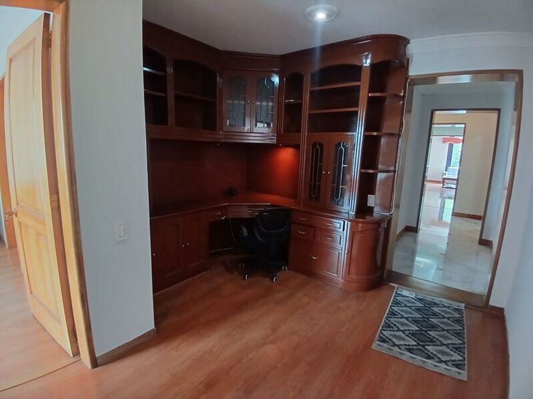 Apartamento de 3 alcobas en venta en Chico Norte Et. Ii, Bogotá, 217 m² · foto 16 de 20