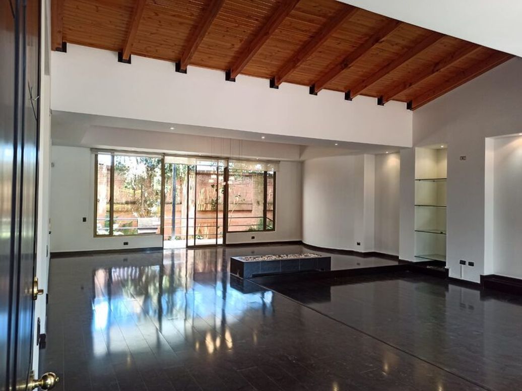 Casa de 4 alcobas en venta en Viveros, Bogotá, 349 m² · foto 5 de 20