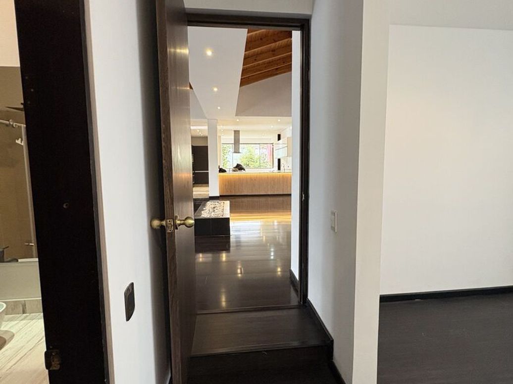 Casa de 4 alcobas en venta en Viveros, Bogotá, 349 m² · foto 16 de 20