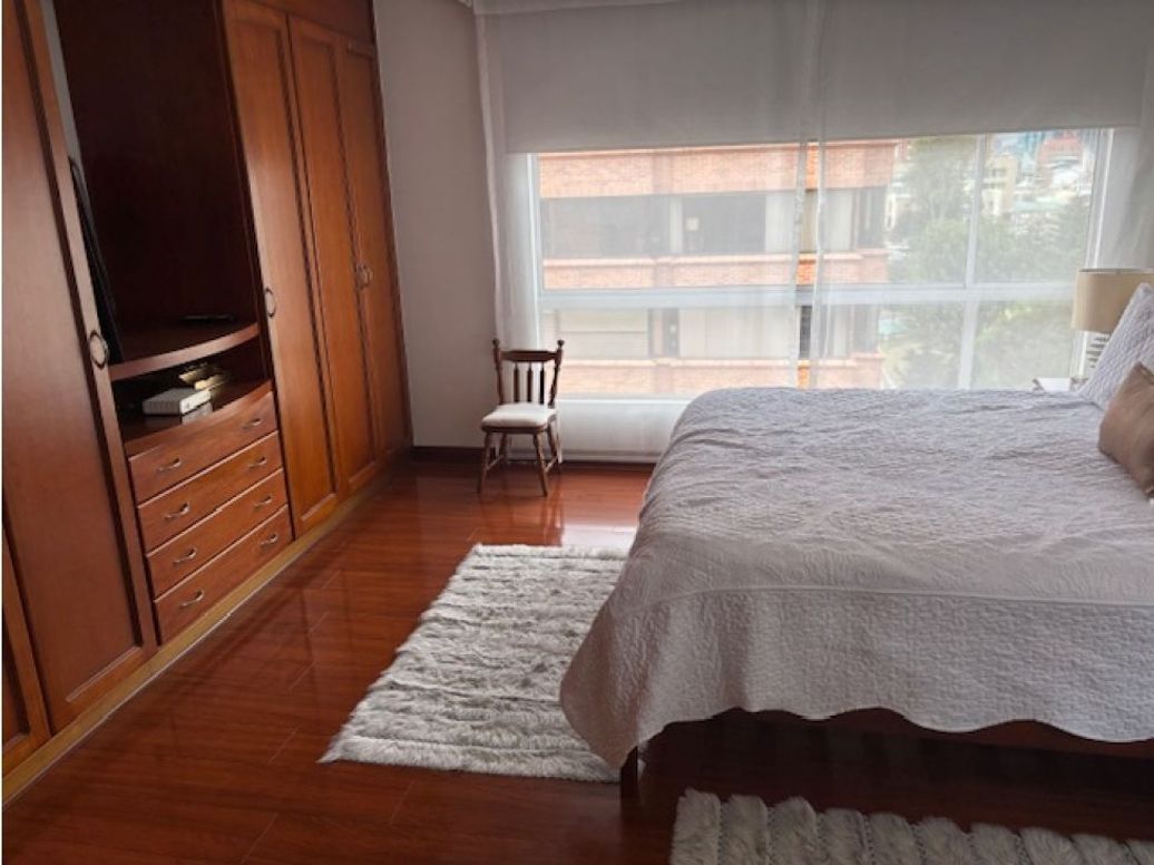 Apartamento de 3 alcobas en arriendo en Santa Paula, Bogotá, 150 m² · foto 9 de 11