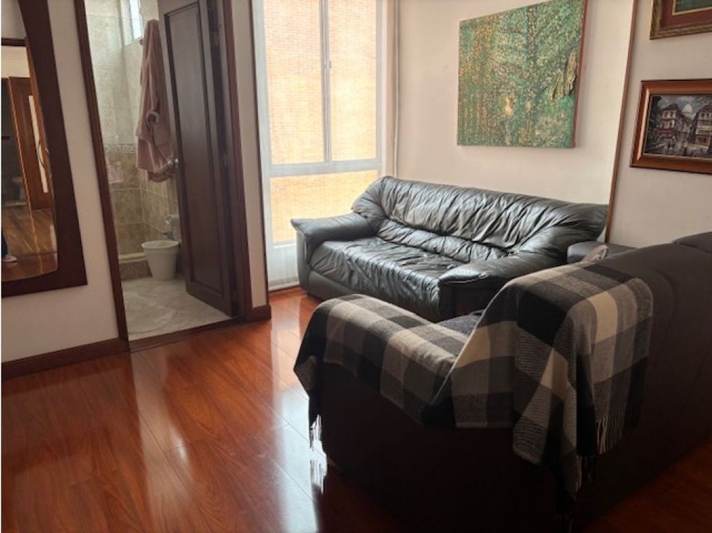 Apartamento de 3 alcobas en arriendo en Santa Paula, Bogotá, 150 m² · foto 6 de 11