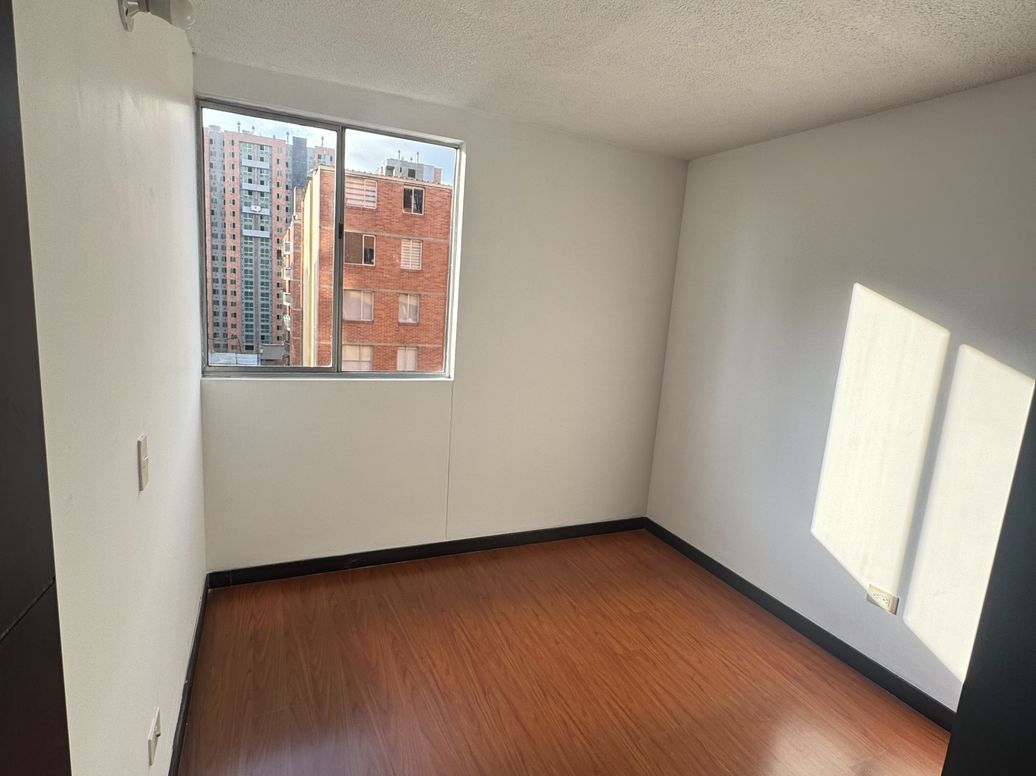 Apartamento de 3 alcobas en venta en El Tintal, Bogotá, 75 m² · foto 7 de 20