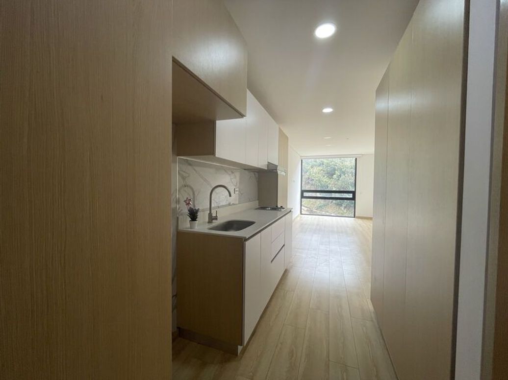 Apartaestudio en venta en A.S.D., Bogotá, 30 m² · foto 2 de 19