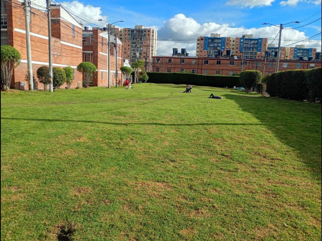 Casa de 2 alcobas en venta en Tibabuyes, Bogotá, 50 m² · foto 18 de 20