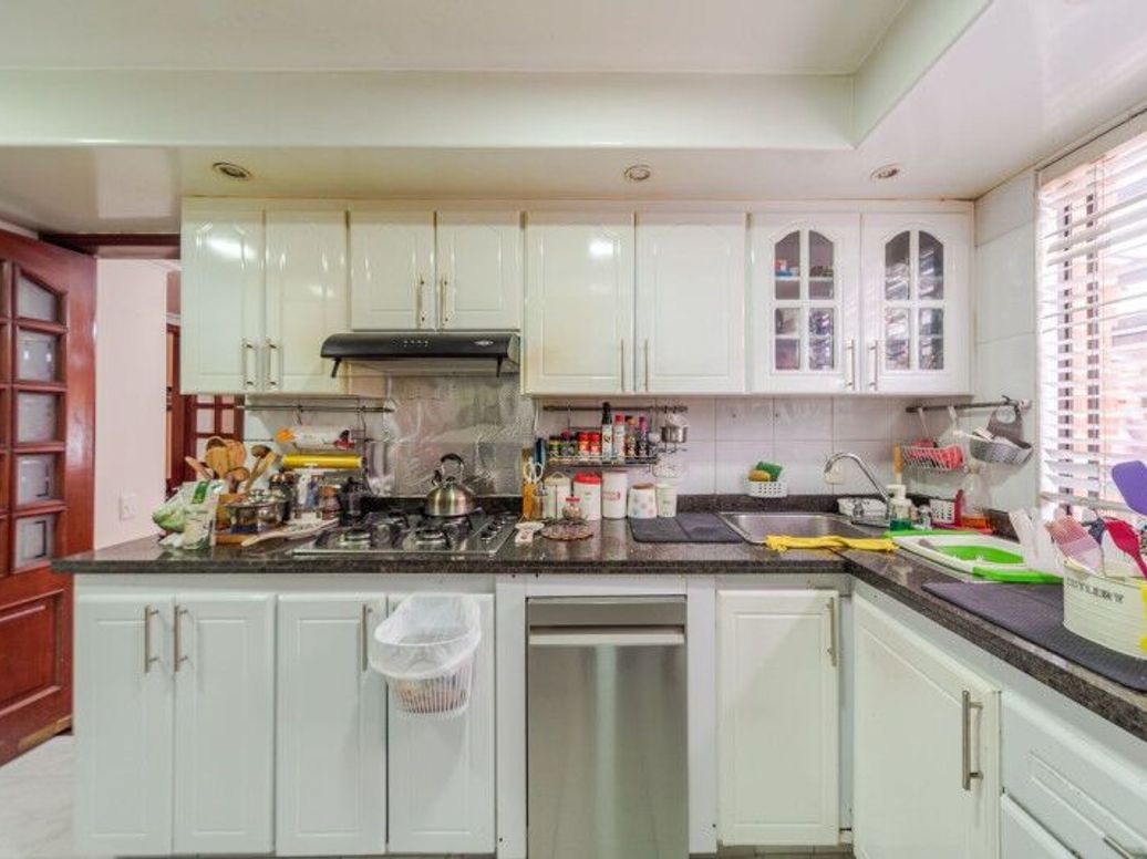 Apartamento de 4 alcobas en venta en Santa Barbara Occidental, Bogotá, 150 m² · foto 7 de 20