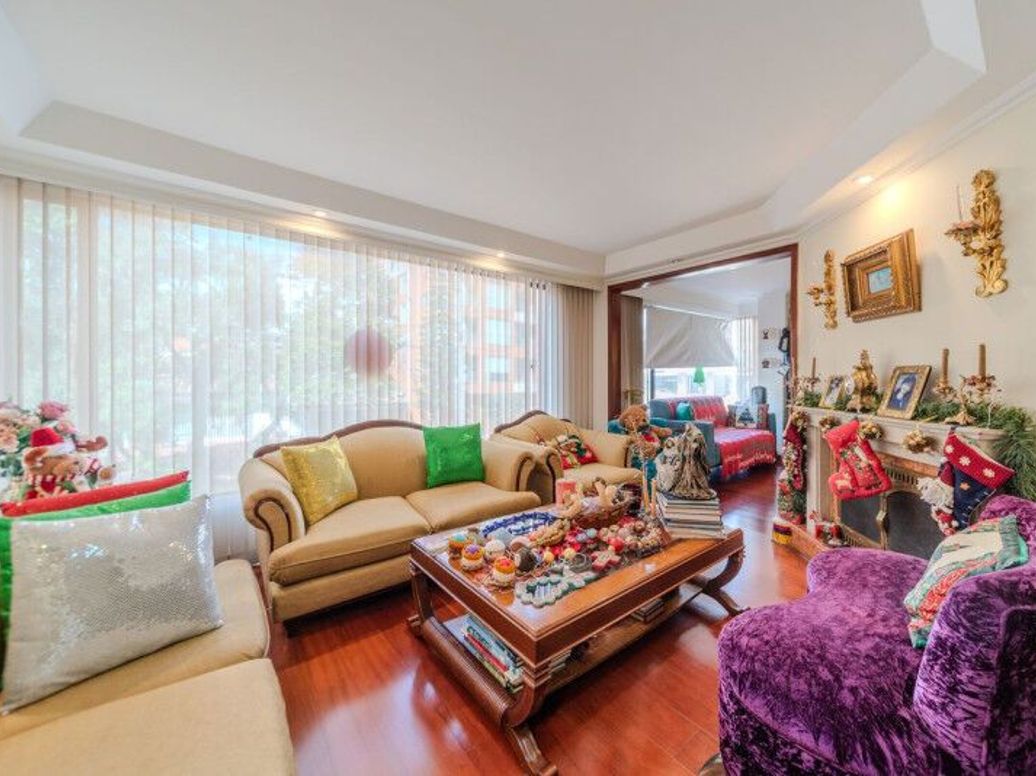 Apartamento de 4 alcobas en venta en Santa Barbara Occidental, Bogotá, 150 m² · foto 3 de 20