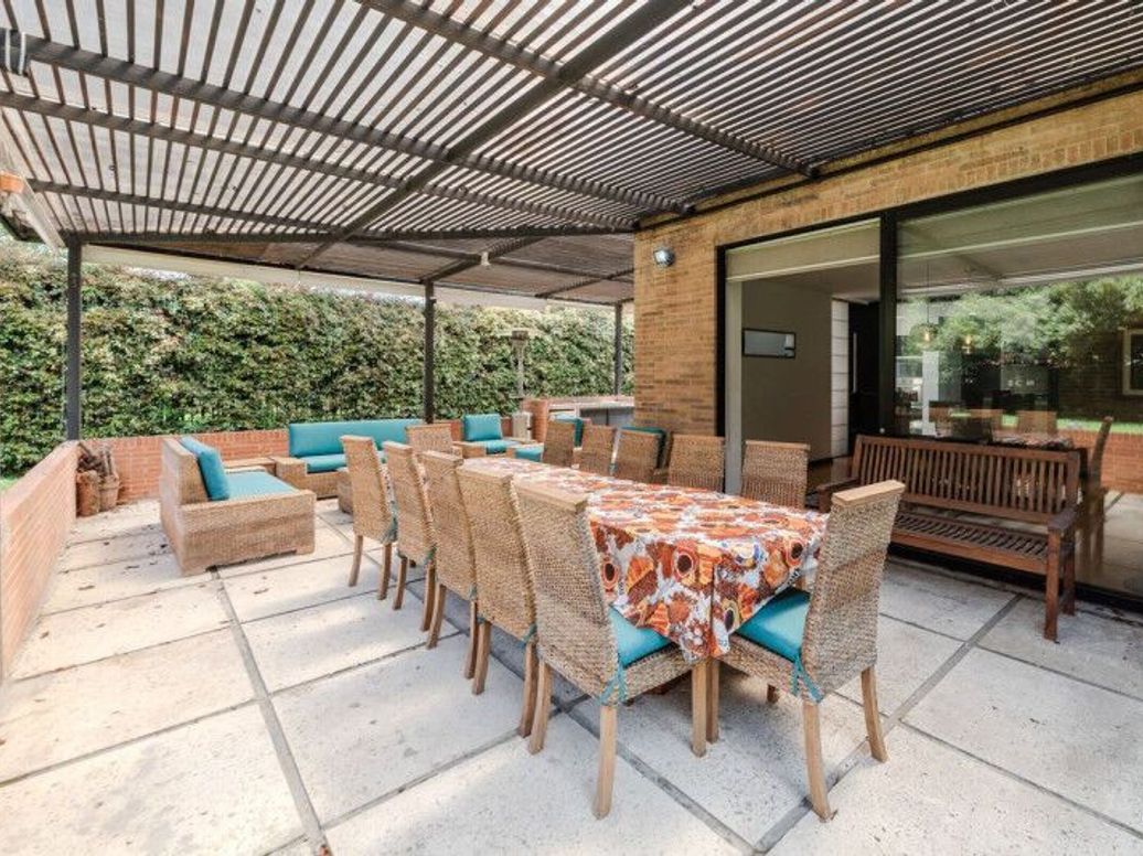 Casa de 4 alcobas en venta en Casa Blanca, Bogotá, 332 m² · foto 8 de 20