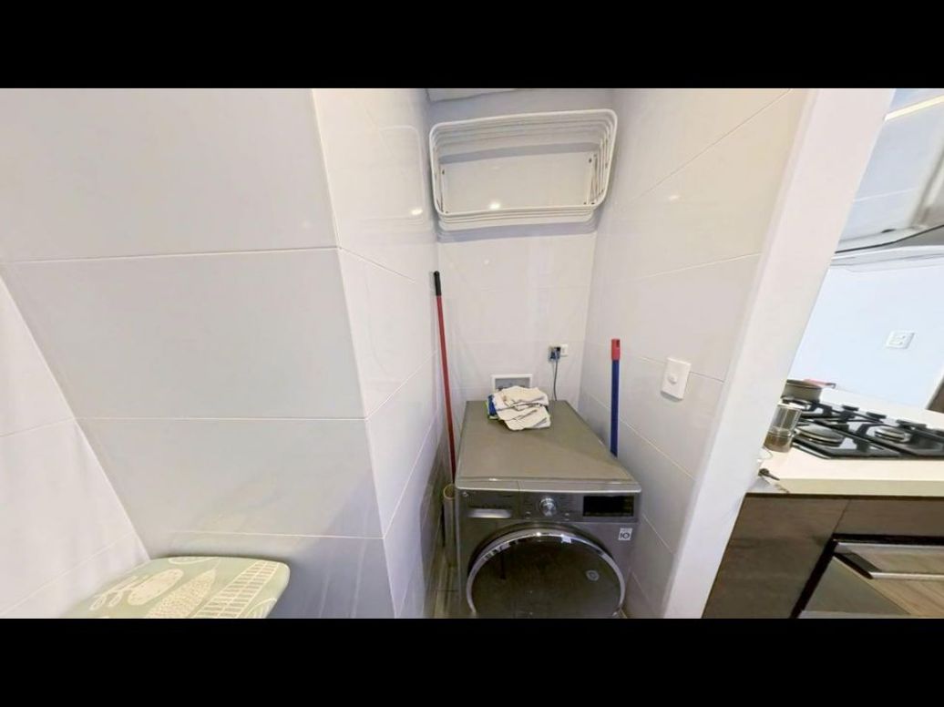 Apartamento de 1 alcoba en venta en El Contador, Bogotá, 52 m² · foto 8 de 17