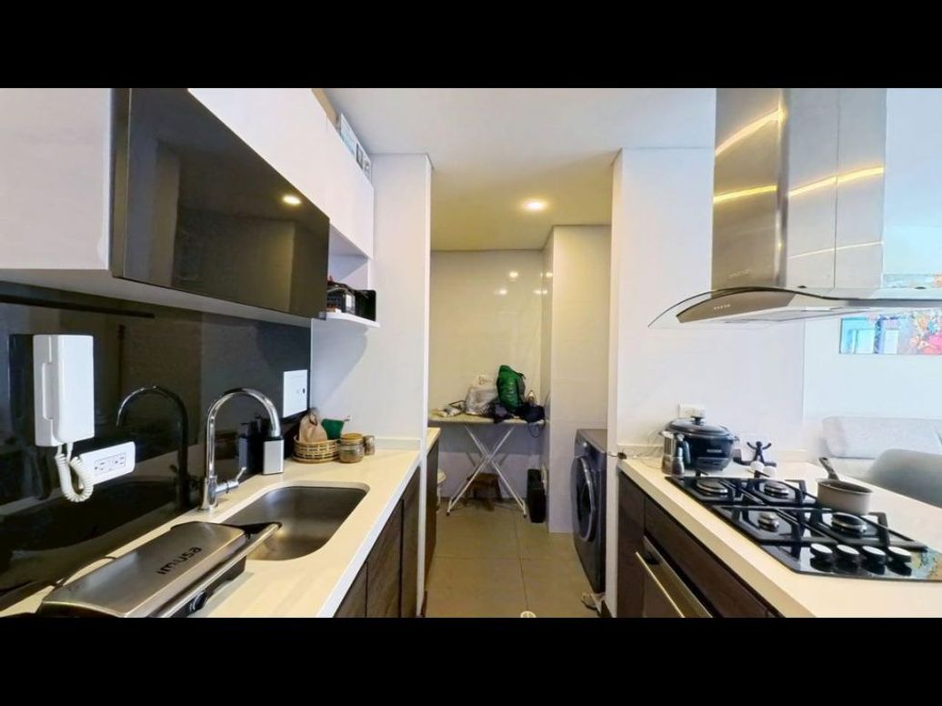Apartamento de 1 alcoba en venta en El Contador, Bogotá, 52 m² · foto 5 de 17