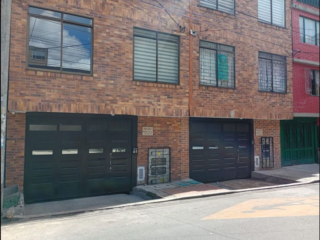 Apartaestudio en venta en La Granja, Bogotá, 73 m² · foto 18 de 18
