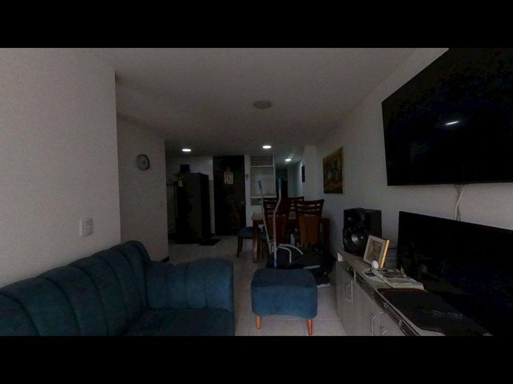 Apartaestudio en venta en La Granja, Bogotá, 73 m² · foto 3 de 18