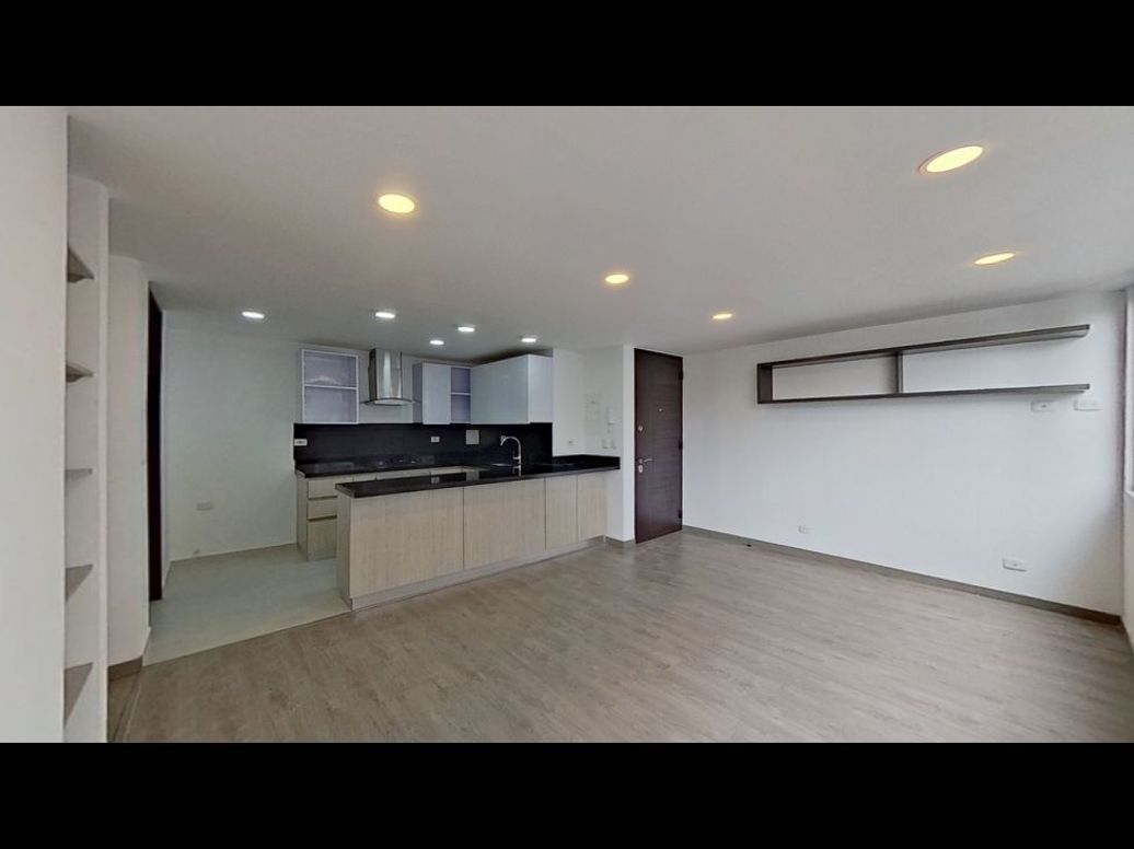Apartamento de 2 alcobas en venta en La Castellana, Bogotá, 76 m² · foto 2 de 19